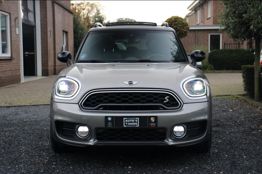 MINI Countryman 2.0 Cooper S E ALL4 Chili 225 PK ACC Pano Keyless Camera LED App-Connect PDC 18''