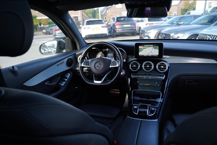 Mercedes-Benz GLC 250 4MATIC Edition 1 | Panorama | Stoelverwarming | Adaptieve Cruise | Luxe leder | Lane Assist | Camera