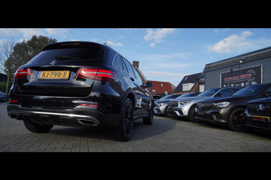 Mercedes-Benz GLC 250 4MATIC Edition 1 | Panorama | Stoelverwarming | Adaptieve Cruise | Luxe leder | Lane Assist | Camera