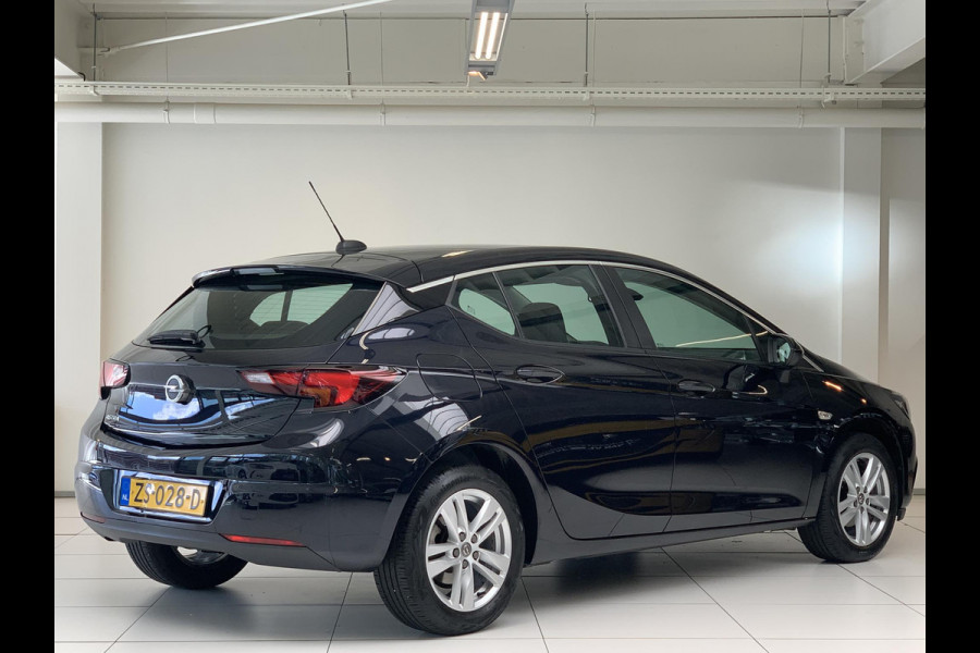 Opel Astra 1.4 Turbo Business | Automaat | Navigatie | AGR Comfortstoelen | Parkeersensoren Voor en Achter | Climate Control |