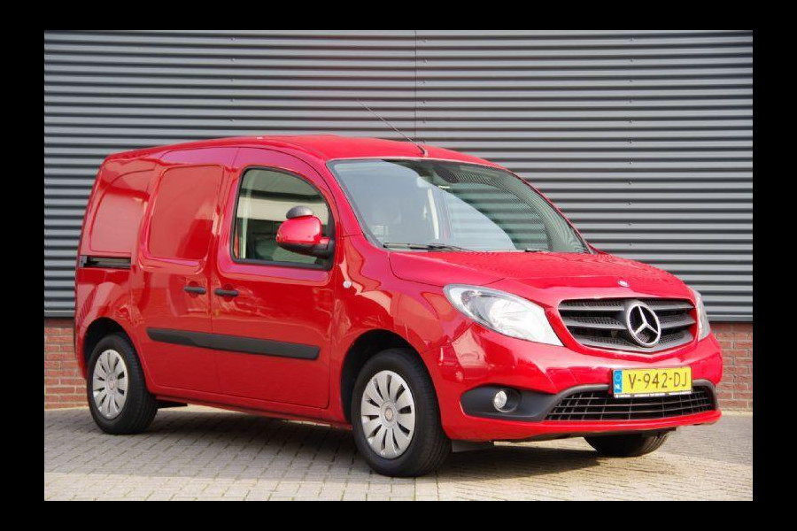 Mercedes-Benz Citan 112 AUT. BENZINE, AIRCO, CRUISE, PARKEERSENSOREN, NL AUTO, NAP