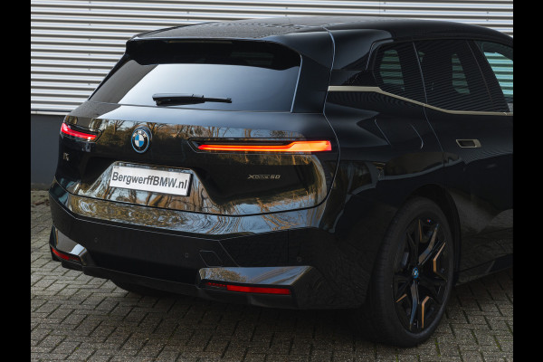 BMW iX xDrive50 - Pano - Adaptive Air - Driving Ass Prof - Harman Kardon - Laserlight