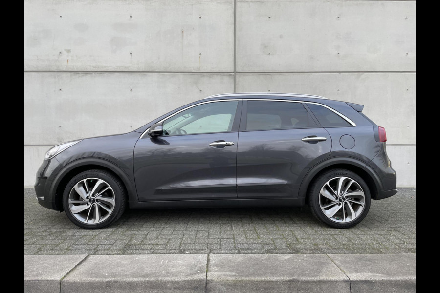 Kia Niro 1.6 GDi Hybrid ExecutiveLine Automaat | JBL | 18" Velgen | Key-Less | Leder | Camera | Navi | Clima | PDC | Cruise | LED |