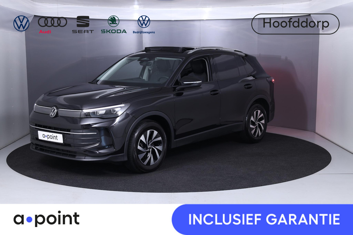 Volkswagen Tiguan 1.5 eTSI Life Edition 150 pk Automaat (DSG) | Navigatie | Panoramadak | Parkeersensoren (Park assist) | Achteruitrijcamera | Adaptieve cruise control | Stoelverwarming |