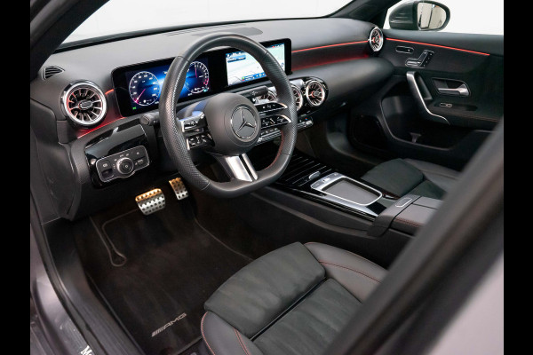 Mercedes-Benz A-Klasse A 250 e AMG Line | FACELIFT | DISTRONIC | AMG 45S Look