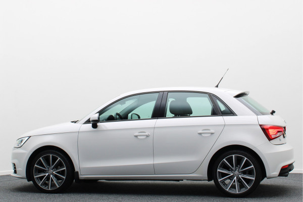 Audi A1 Sportback 1.0 TFSI Sport Pro Line Climate, Cruise, Bi-Xenon, Bluetooth, Stoelverwarming, 17''