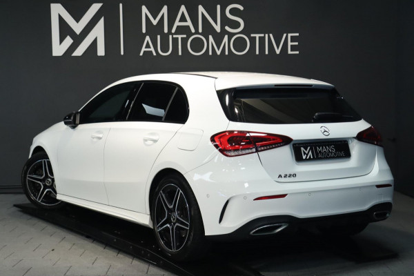 Mercedes-Benz A-Klasse A 220 AMG Line / DODEHOEK / ALCANTARA / CAMERA / 18''