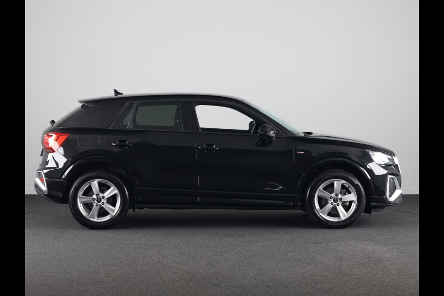 Audi Q2 35 TFSI S-line 150 pk S-tronic  | Private lease vanaf € 584,- | Navigatie  | Virtual Cockpit | Achteruitrijcamera | Adaptieve cruise control | | Verlengde garantie | Parkeersensoren