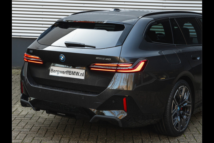 BMW i5 Touring eDrive40 M-Sport Pro - Pano - Driving Ass Prof - Harman-Kardon - Stoelventilatie