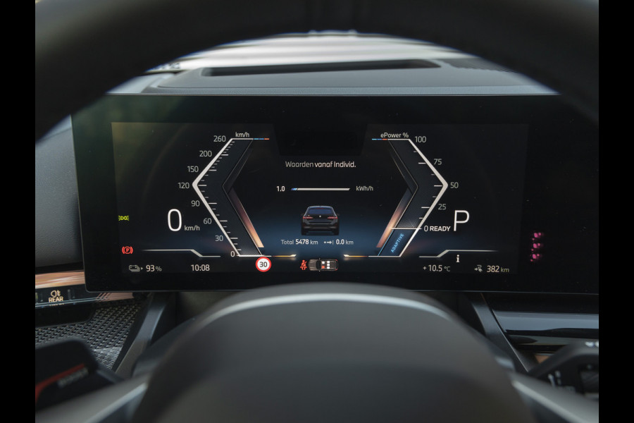 BMW i5 Touring eDrive40 M-Sport Pro - Pano - Driving Ass Prof - Harman-Kardon - Stoelventilatie