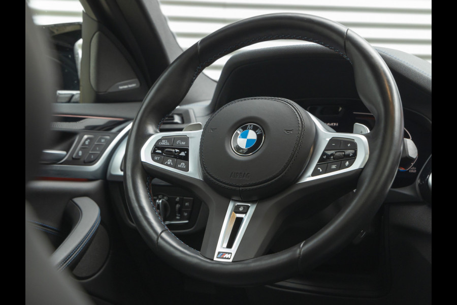 BMW X4 M40i - Pano - M-Zetels - Driving Ass Prof - Harman Kardon - Trekhaak - Head-up