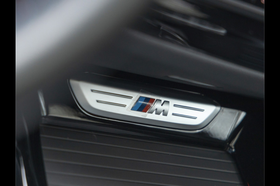 BMW X4 M40i - Pano - M-Zetels - Driving Ass Prof - Harman Kardon - Trekhaak - Head-up