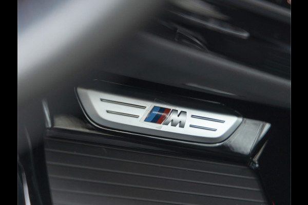 BMW X4 M40i - Pano - M-Zetels - Driving Ass Prof - Harman Kardon - Trekhaak - Head-up