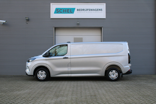 Ford Transit Custom 320 2.0 TDCI L2H1 Trend 150pk - Adaptive Cruise - Navigatie - Blind Spot - LED koplampen - Stoelverwarming - Rijklaar