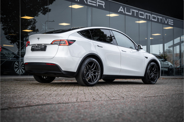 Tesla Model Y Long Range AWD 75 kWh - Autopilot - 12% bijtelling!