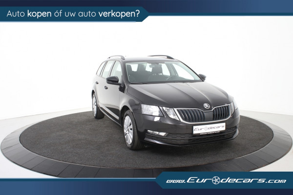 Škoda Octavia Combi Combi Ambition *1ste Eigenaar*Navigatie*Park assist*