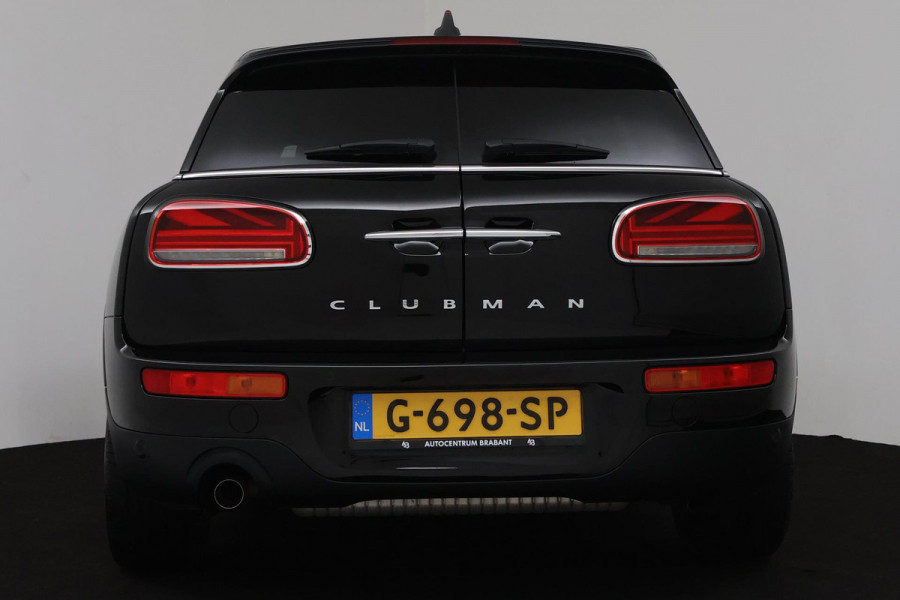 MINI Clubman 1.5 One Business Edition Automaat (NAVIGATIE, CRUISE, STOELVERWARMING, PDC, NL-AUTO, DEALER ONDERHOUDEN)