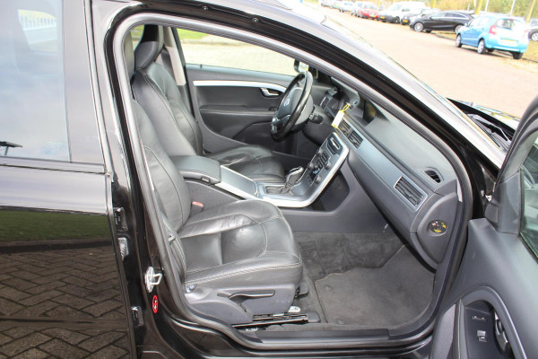 Volvo V70 2.0 D4 Inscription Edition AUTOMAAT VOL LEDER DEALER ONDERHOUDEN