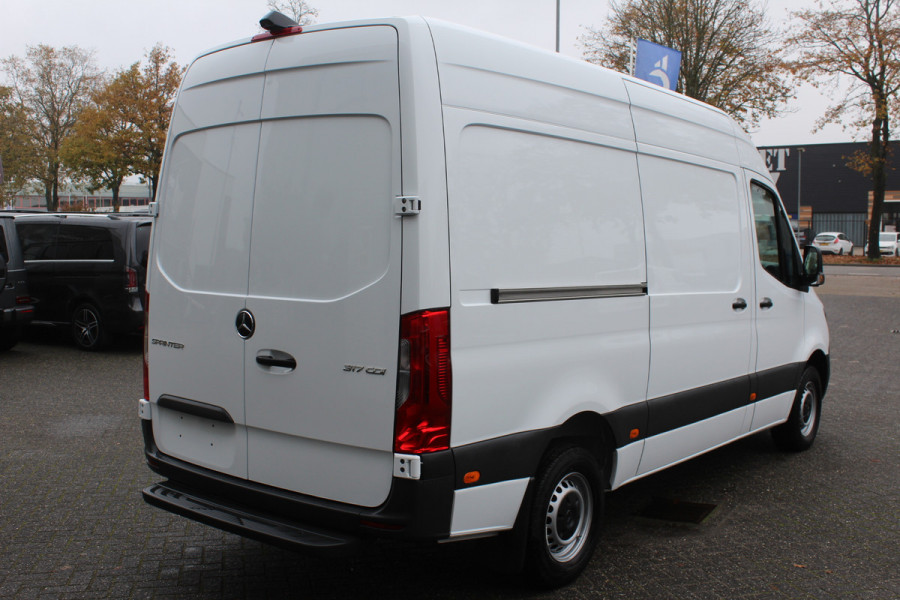 Mercedes-Benz Sprinter 317 CDI L2H2 NIEUW!!, MBUX met navigatie en camera, Comfort stoel