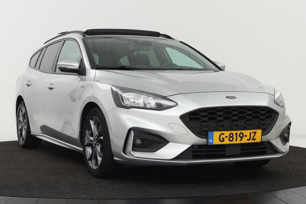 Ford Focus 1.5 EcoBoost ST Line | Panoramadak | Trekhaak | Bang & Olufsen | Stoel & Stuurverwarming | Keyless | DAB+