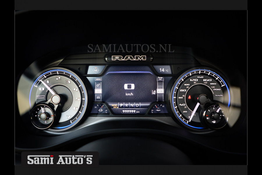 Dodge Ram 1500 LIMITED NIGHT | 402 5.7 V8 4x4 | BOM VOL | HUD | LUCHTVERING | DUBBELE CABINE | CREW CAB |