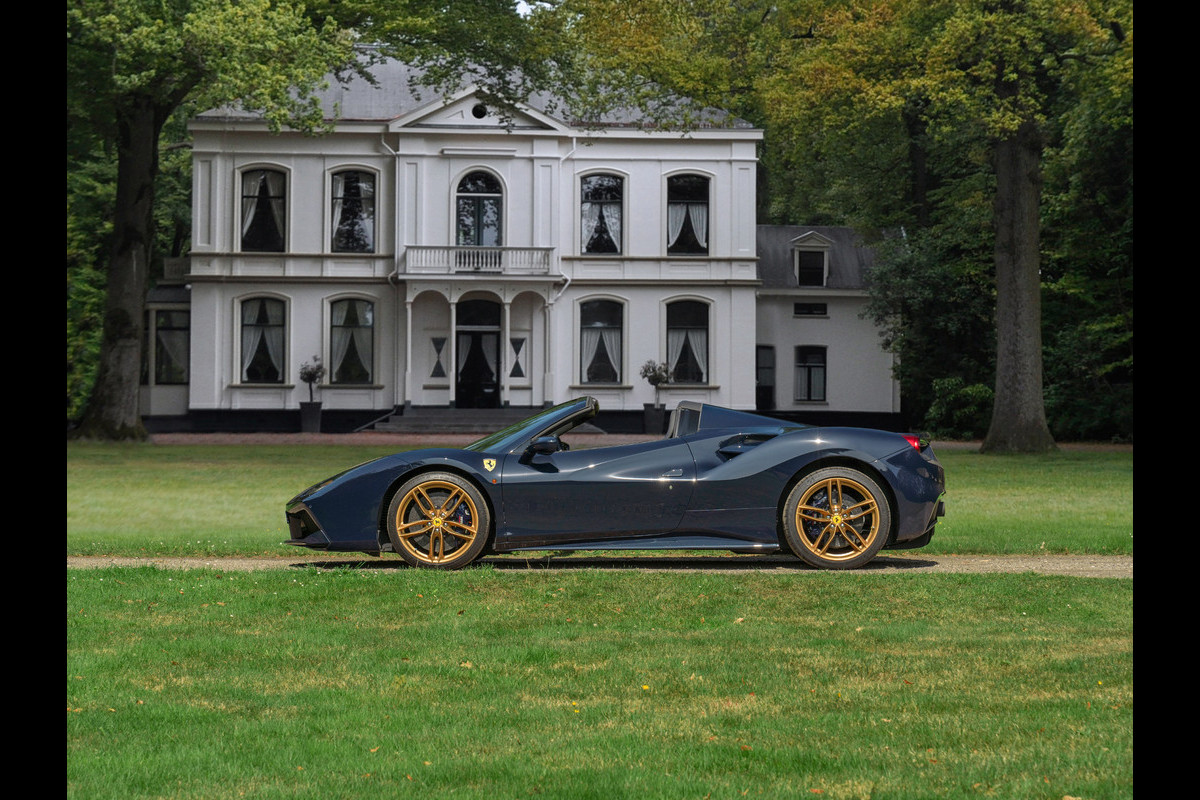 Ferrari 488 Spider | Full PPF | Racing Seats | JBL | Blu Pozzi | Historical color | Carbon Driver Zone