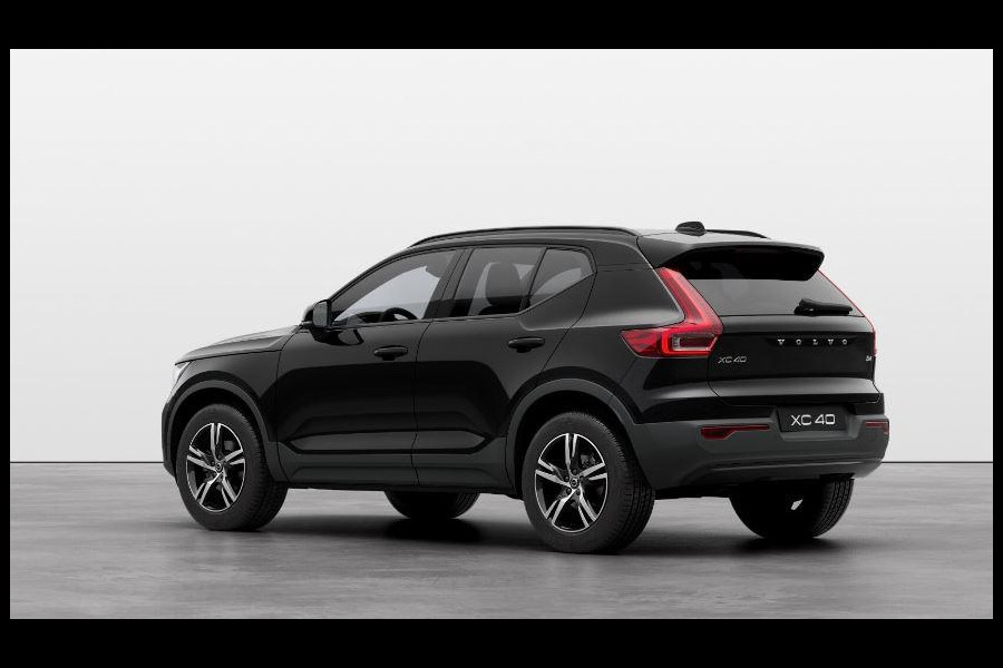 Volvo XC40 B4 211PK Automaat Plus Dark /Adaptieve Cruisecontrol / Harman Kardon / Elektrische stoelen / Lighting Pakket / 20'' LM Velgen /