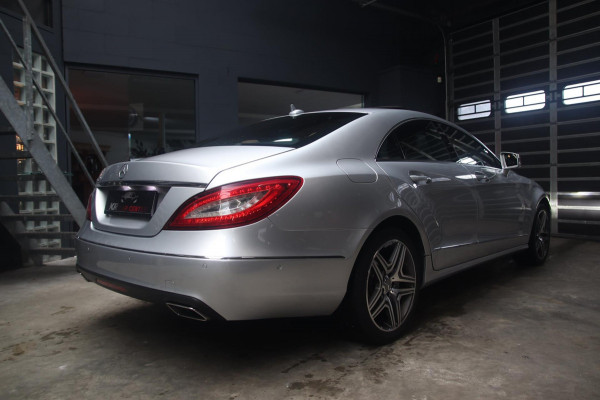 Mercedes-Benz CLS-Klasse 400 333PK H&K-PANO-MEMORY-LEDER