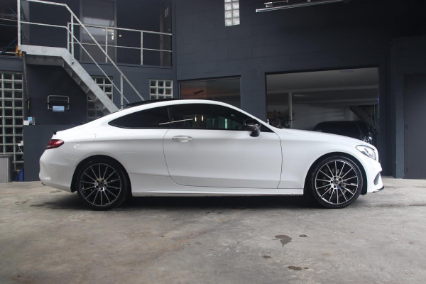 Mercedes-Benz C-Klasse Coupé 180 AMG PANO-360-BURMESTER-ALCANTARA