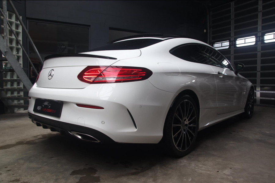 Mercedes-Benz C-Klasse Coupé 180 AMG PANO-360-BURMESTER-ALCANTARA