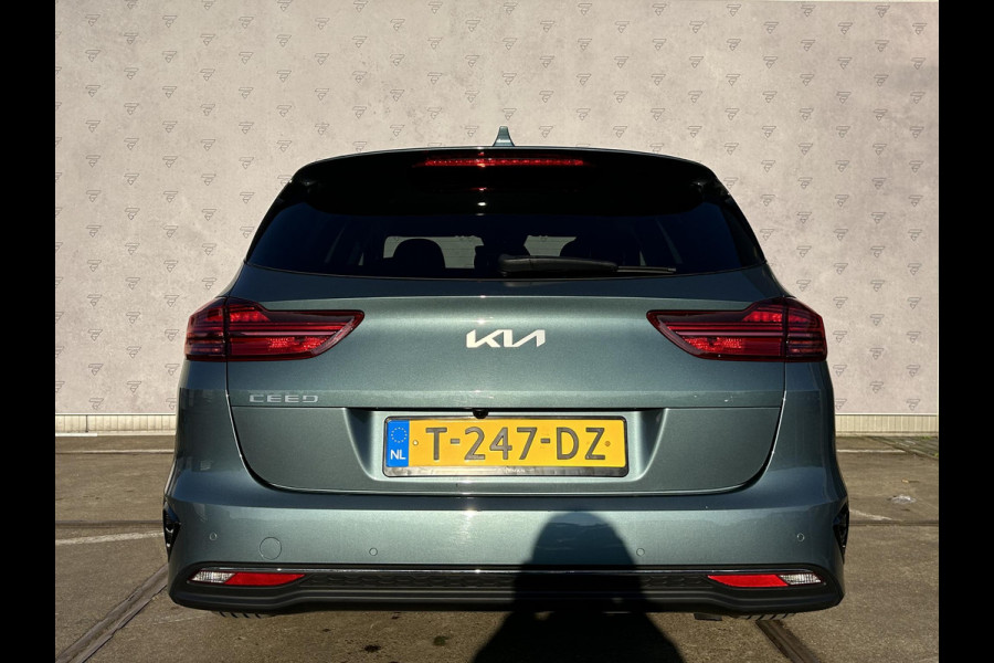 Kia Ceed Sportswagon 1.5 T-GDi DynamicPlusLine | Camera | Navi | H-Leder | Stuur-/Stoelverwarming | Key-Less | Clima | Apple CarPlay/Android Auro | PDC | Cruise | LED |