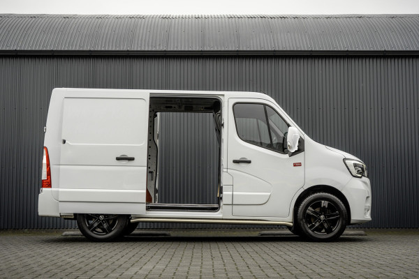 Renault Master 2.3 dCi L1H1 | Euro 6 | 150 PK | Cruise | Airco | Navigatie | Camera | PDC | Schuifdeur L+R