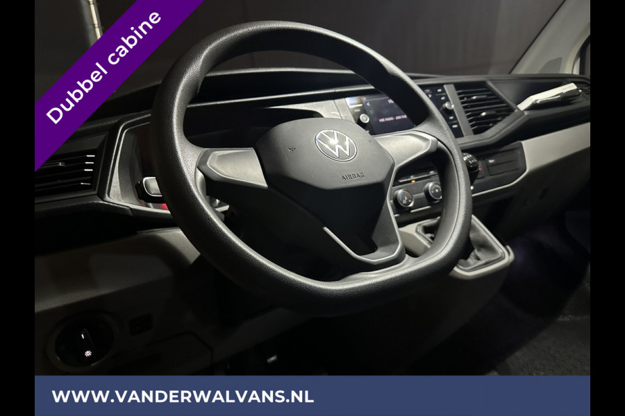 Volkswagen Transporter 2.0 TDI 150pk L2H1 Dubbele cabine **BPM VRIJ voor de Ondernemer** Euro6 Airco | Navigatie | 2500kg Trekhaak | 5-Zits | imperiaal, cruisecontrol, apple carplay, android auto