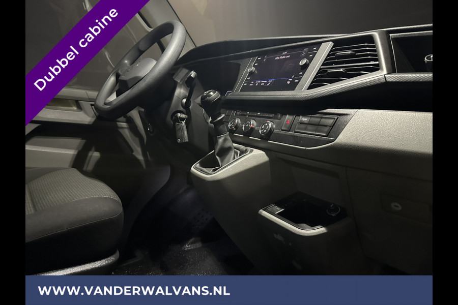 Volkswagen Transporter 2.0 TDI 150pk L2H1 Dubbele cabine **BPM VRIJ voor de Ondernemer** Euro6 Airco | Navigatie | 2500kg Trekhaak | 5-Zits | imperiaal, cruisecontrol, apple carplay, android auto