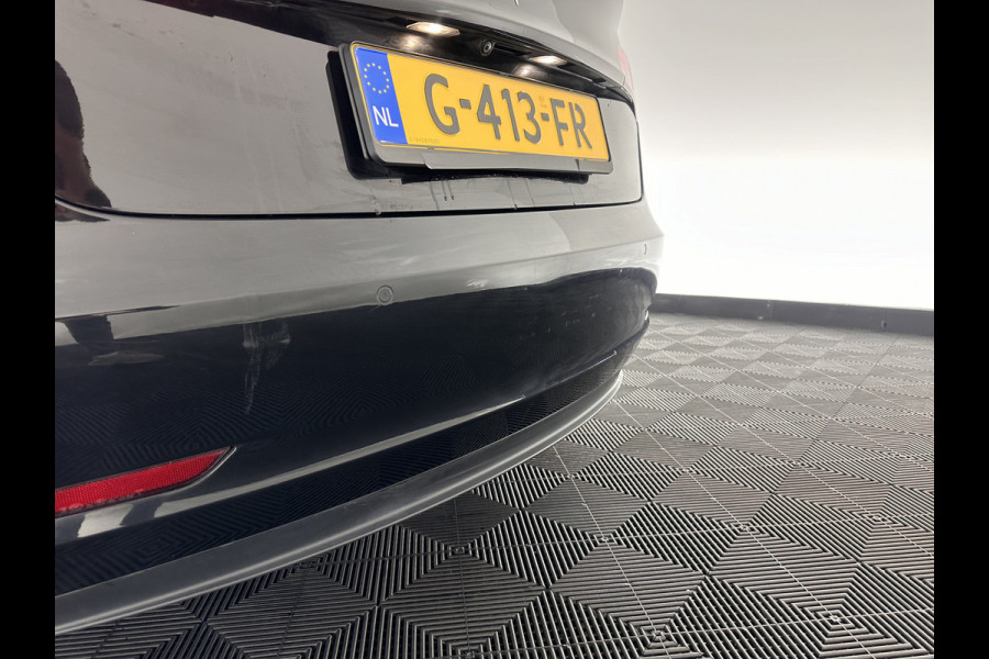 Tesla Model 3 Standard RWD Plus 60 kWh [ 3-Fase ] (INCL-BTW) Aut. *PANO | AUTO-PILOT | NAPPA-LEATHER | KEYLESS | FULL-LED | MEMORY-PACK | SURROUND-VIEW | DAB | APP-CONNECT | DIGI-COCKPIT | LANE-ASSIST | COMFORT-SEATS | 19"ALU*