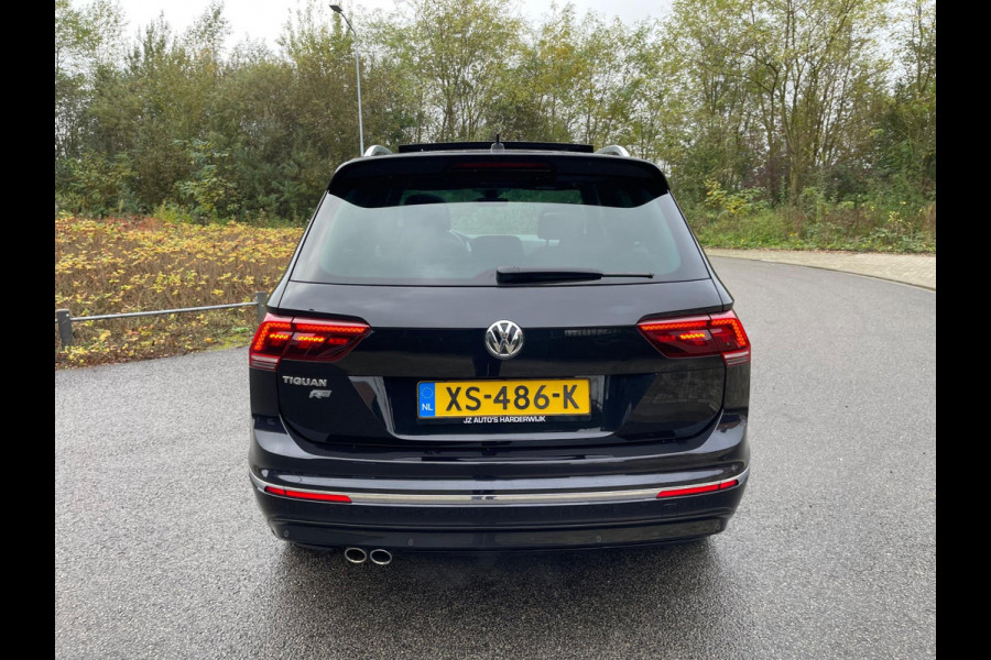 Volkswagen Tiguan 1.5 TSI ACT Highline R-Line Dsg -Automaat Panoramadak Led/Xenon