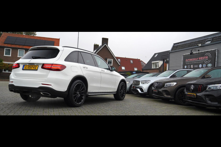 Mercedes-Benz GLC 300 4MATIC | Panorama | Burmester | Trekhaak | Luxe Leder | Sfeerverlichting | Camera | 245PK | 20 inch |