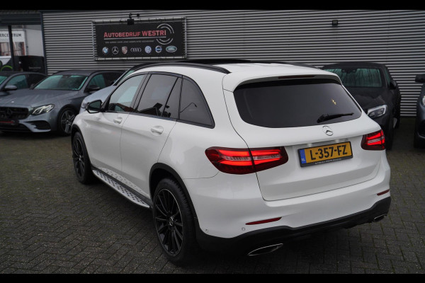 Mercedes-Benz GLC 300 4MATIC | Panorama | Burmester | Trekhaak | Luxe Leder | Sfeerverlichting | Camera | 245PK | 20 inch |