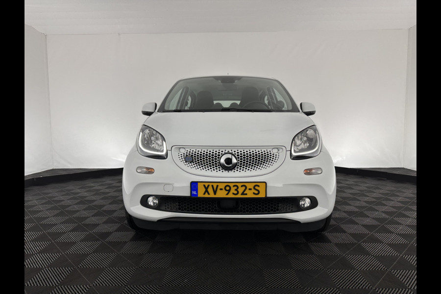 Smart Forfour EQ Business Solution 18 kWh [ 3-Fase ] (INCL.BTW) Aut. *VOLLEDER | NAVI-FULLMAP | AIRCO | CRUISE | COMFORT-SEATS | 15''ALU*