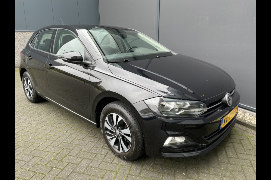 Volkswagen Polo 1.0 TSI Comfortline Airco - Cruise control - Navi full map - Multi media voorb. - Mistlampen - LMV 15" - Ramen E- voor en achter - Spiegels E-Verstel + verwarmbaar