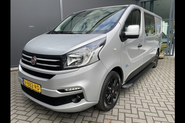 Fiat Talento 1.6 MJ EcoJet L2H1 DC SX Climate control - Cruise control - Parkeer sensoren achter - Navigatie - Radio/CD/MP3 - USB/AUX - DAB - Bluetooth - Achteruitrij camera - sidebars - zonnescherm zijruiten - MFL Stuurwiel - Mistlampen - Licht metalen velgen - Trekhaak - Ramen electrisch voor - Spiegels elektrisch verstel en verwarm - laadvloer - tussenschot volledig - zijschuifdeur R. - B-stoel