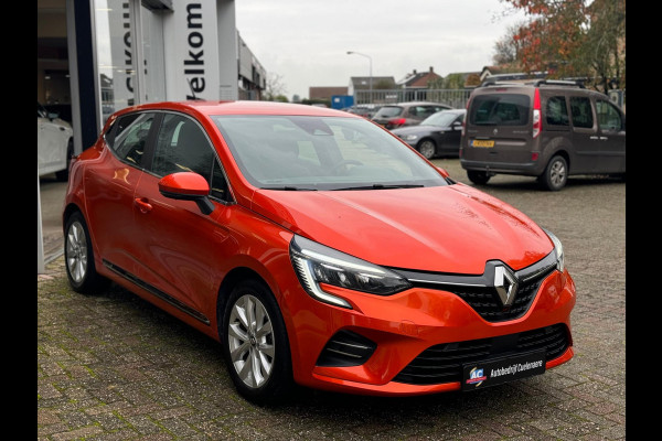 Renault Clio 1.6 E-Tech Hybrid 140 Intens Navi / LM velgen / Clima / Keyless / Full LED / 1e eigenaar / P-sensoren