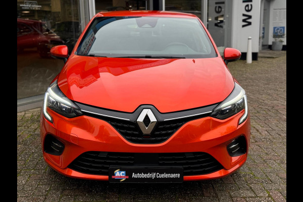 Renault Clio 1.6 E-Tech Hybrid 140 Intens Navi / LM velgen / Clima / Keyless / Full LED / 1e eigenaar / P-sensoren