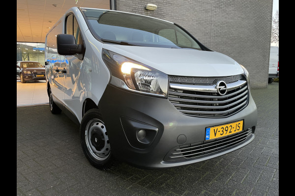 Opel Vivaro 1.6 CDTI L1H1 Selection Euro 6 Airco - Cruise control - Radio/MP3 - USB/AUX- MF Stuurwiel - Trekhaak - 2  zitpl. RV - Zijw. Betim. - Zijschuifd. R - Laadvloer - Tussenschot V