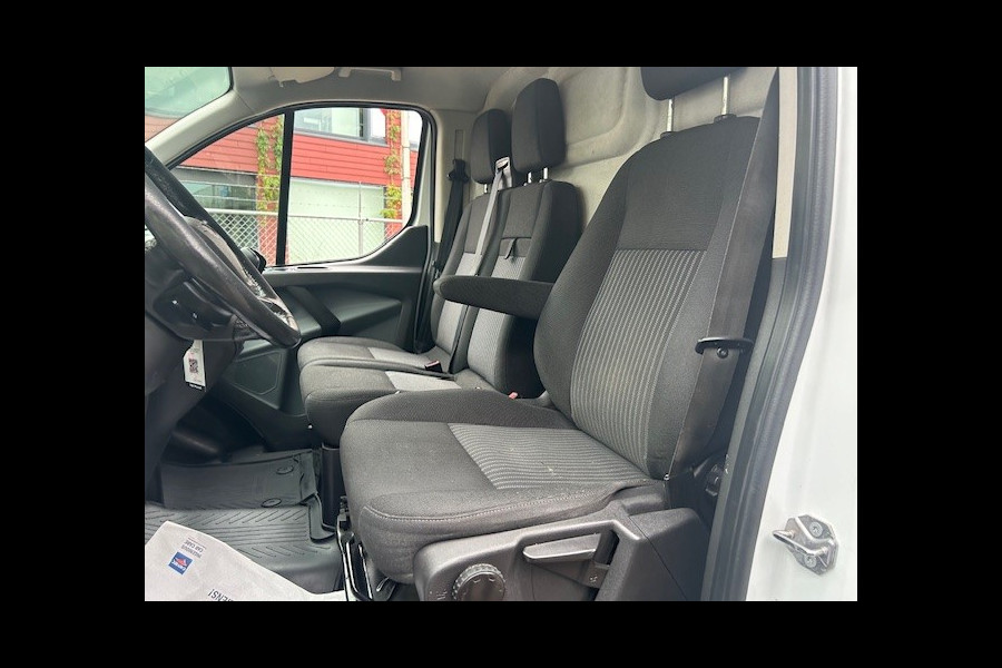 Ford Transit Custom 290 2.0 TDCI L2H1 Trend AIRCO I NAVIGATIE I TREKHAAK I IMPERIAAL I CAMERA I PDC I 1e EIGENAAR I COMPLETE ONDERHOUDSHISTORIE