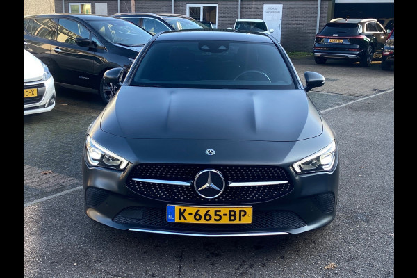 Mercedes-Benz CLA-Klasse 180 Business Solution | AMBIENTLIGHT | WIDESCREEN | RIJKLAARPRIJS INCL. 12 MND. BOVAGGARANTIE