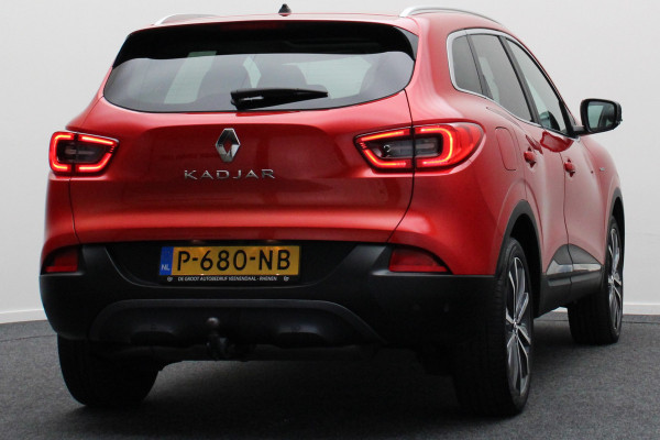 Renault Kadjar 1.2 TCe Bose Climate, Panoramadak, BOSE, Camera, Cruise, Bluetooth, Trekhaak, 19''