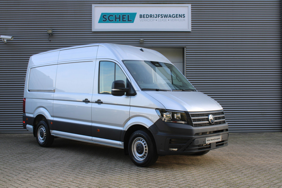 Volkswagen Crafter 30 2.0 TDI L3H3 140pk - Navigatie - DAB - Geveerde Stoel - Camera - Carplay - Rijklaar