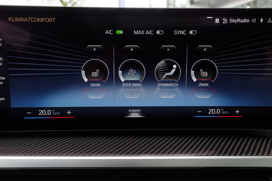 BMW i4 M50 High Executive 84 kWh | SCHUIF/ KANTEL- DAK | HARMAN KARDON AUDIO | TREKHAAK | VOL- OPTIES!