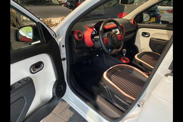 Renault Twingo 0.9 TCe Intens | Automaat| Carplay|Camera|Cruisecontr|PDC|Stoelverw